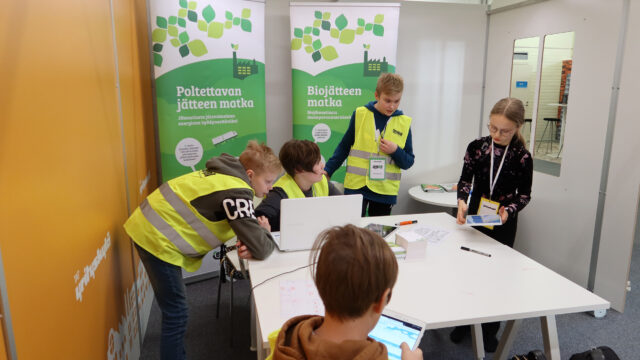 Jäteneuvonta – Yrityskylä etappilaiset ja kaupungijohtaja 2